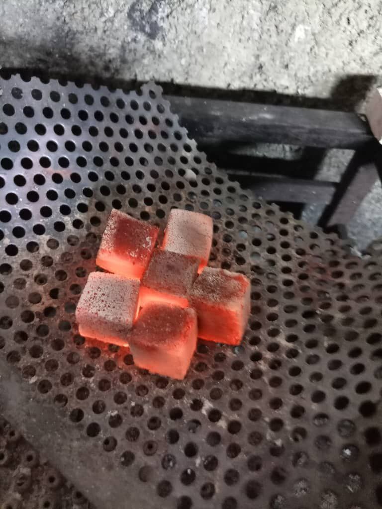 زغال پسته ممتاز کوکوآنکا